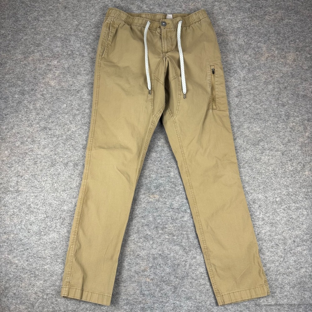 Vuori Men's Cargo Pants in Tan with White Drawcord